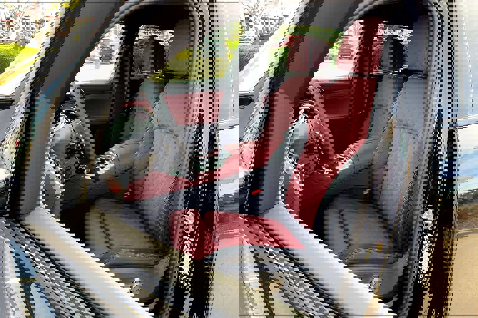 New 2026 BMW X6 M60i image 9