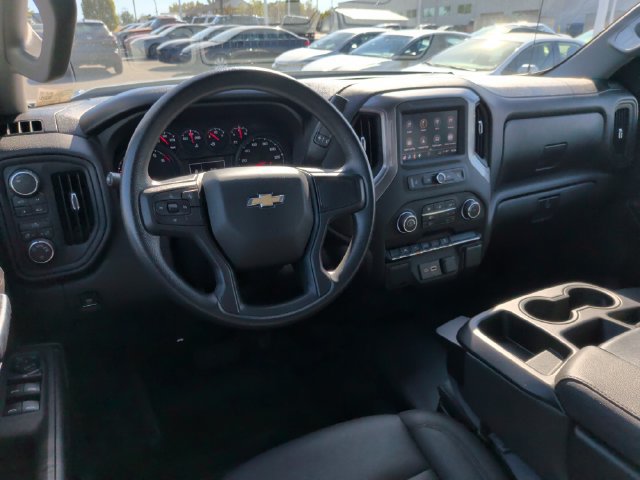 Used 2025 Chevrolet Silverado 1500 W/T w/ WT Value Package AWD/4WD image 25