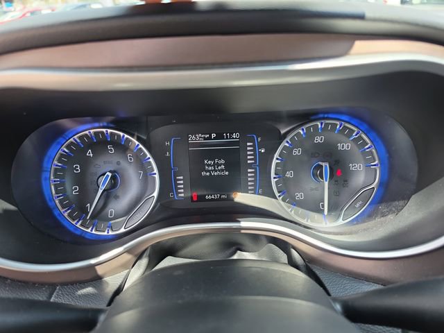 Used 2023 Chrysler Voyager LX FWD image 18