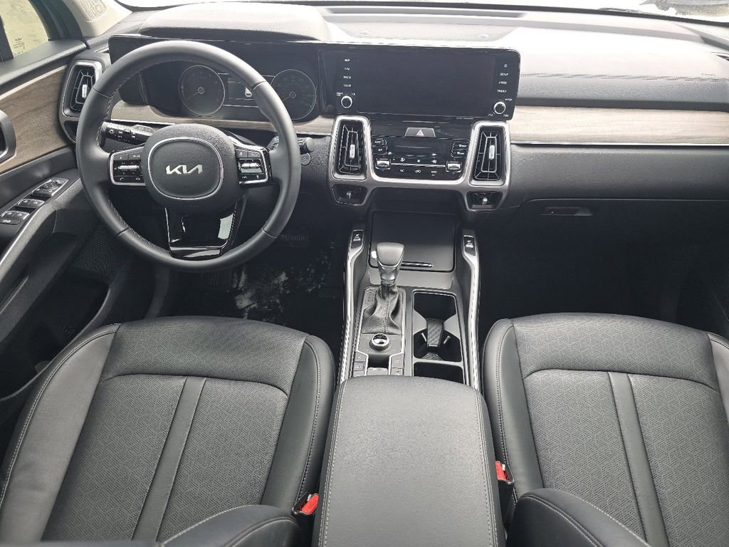 Used 2023 Kia Sorento X-Line EX image 22