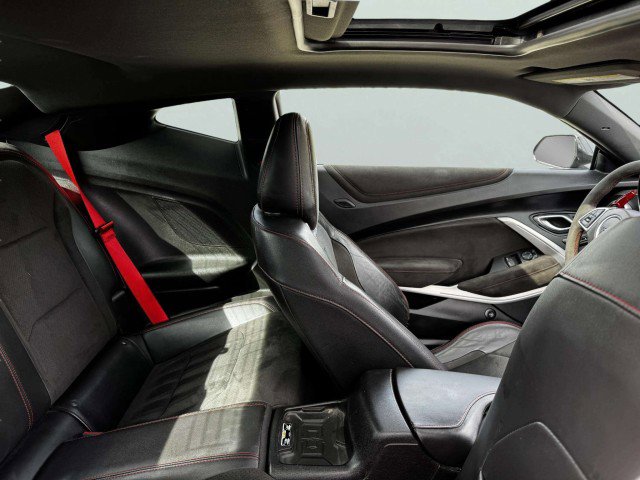 Used 2017 Chevrolet Camaro ZL1 image 43