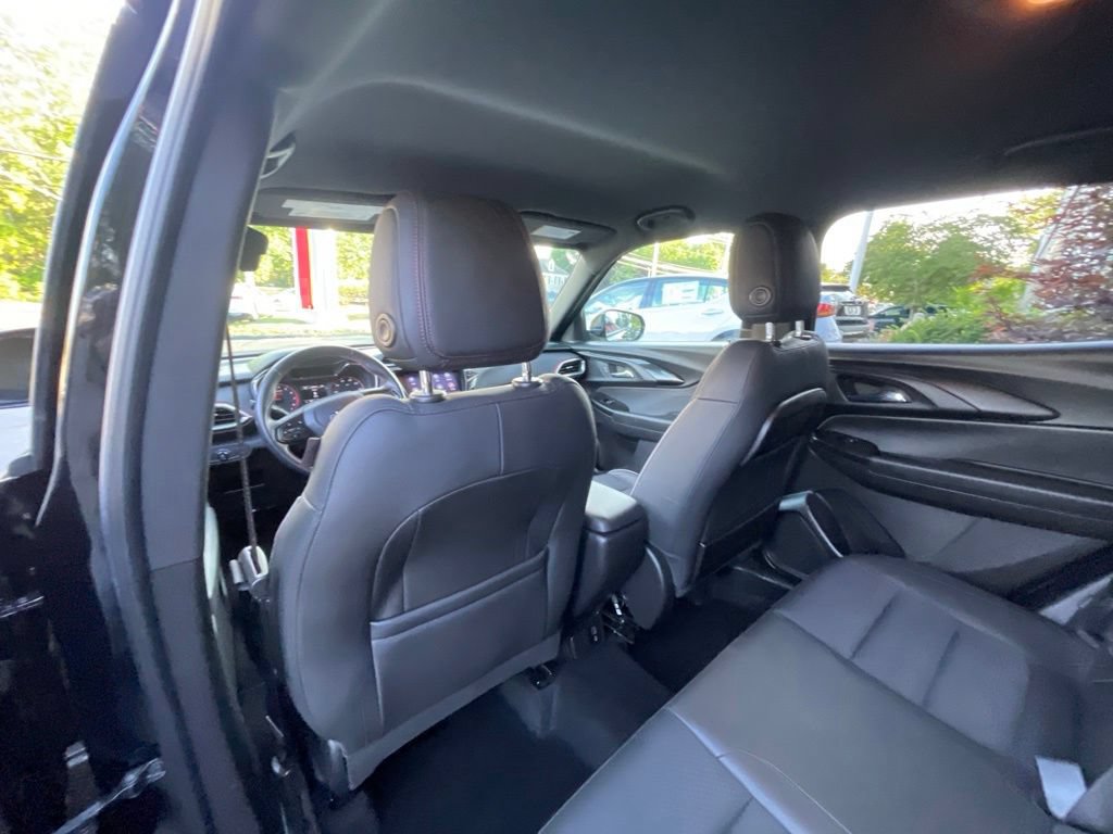 Used 2021 Chevrolet TrailBlazer RS w/ Convenience Package AWD/4WD image 19