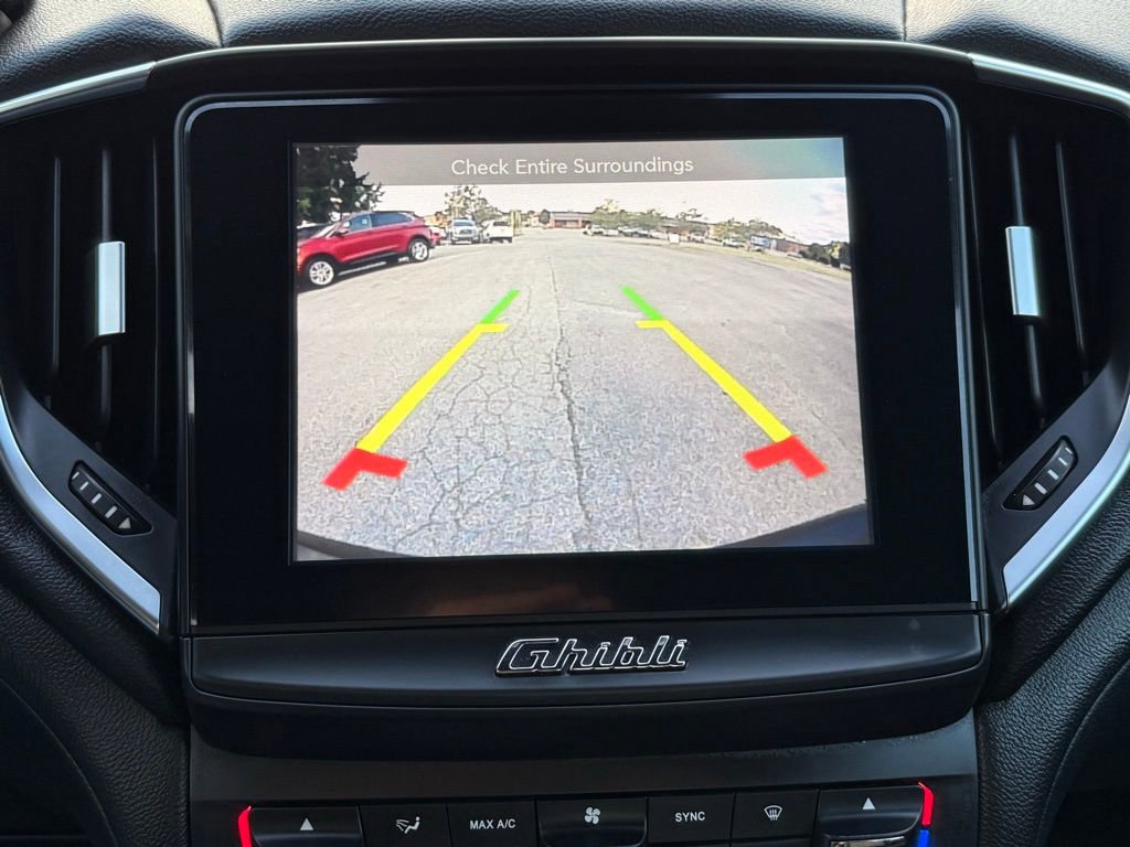 Used 2018 Maserati Ghibli image 40