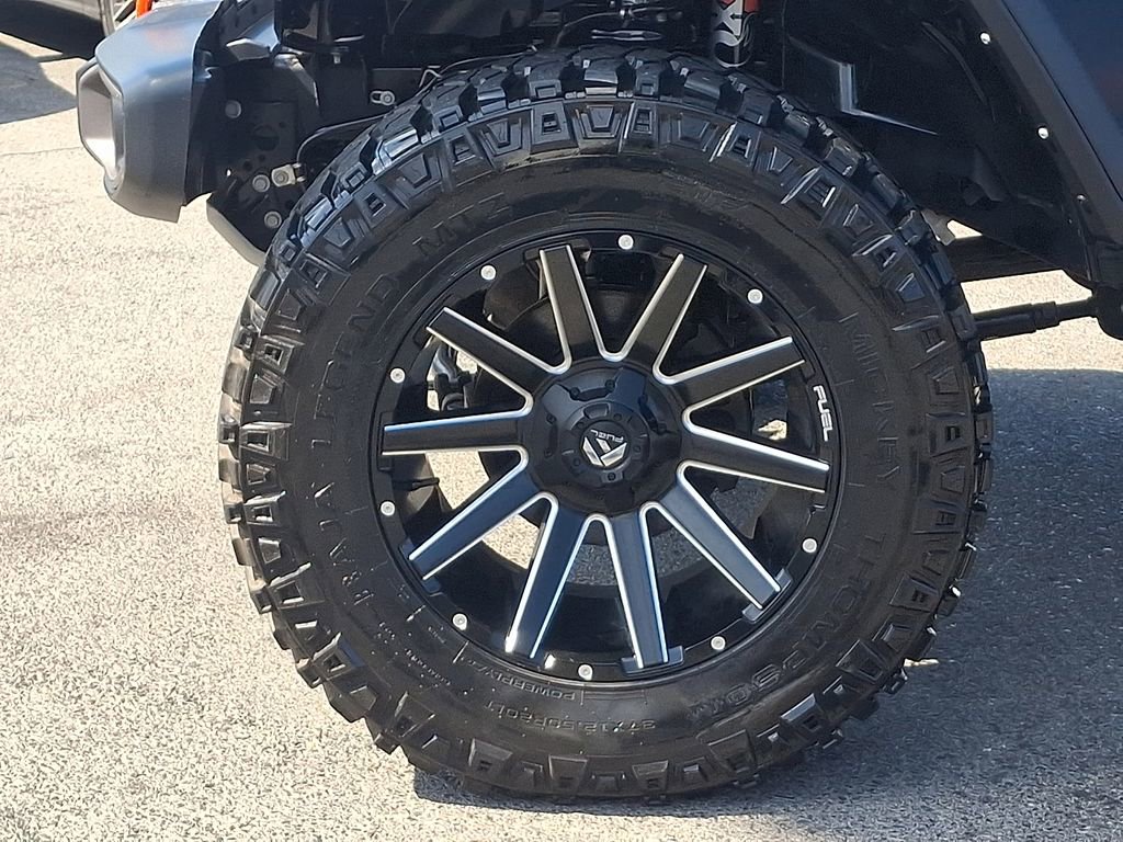 Used 2022 Jeep Gladiator Mojave AWD/4WD image 10