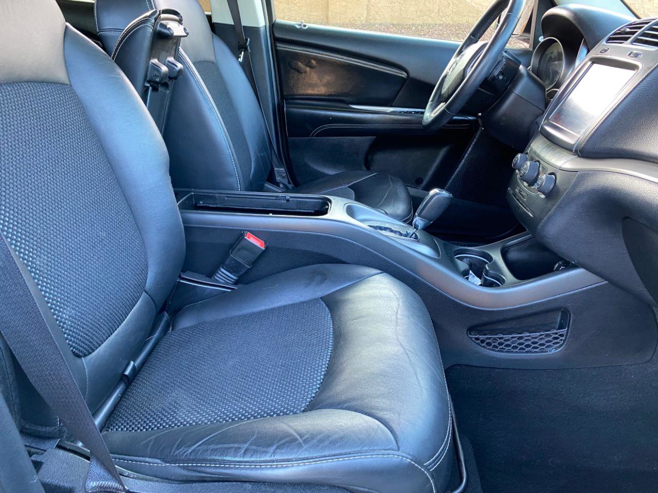 Used 2016 Dodge Journey Crossroad w/ Popular Equipment Group image 48