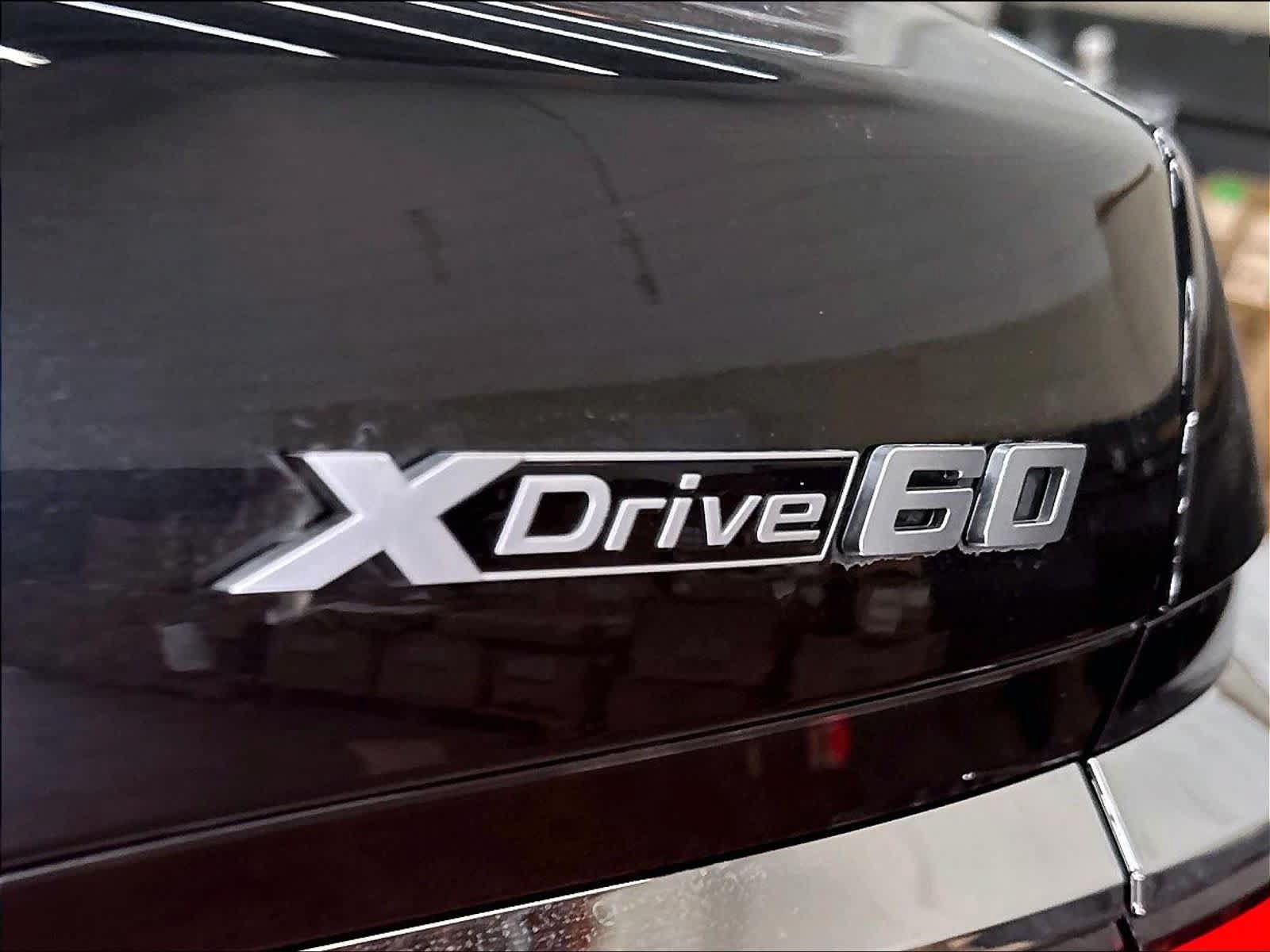 Used 2023 BMW i7 xDrive60 AWD/4WD image 11