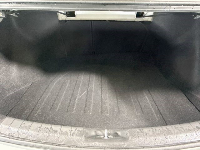 Used 2020 Hyundai Elantra SE FWD image 33