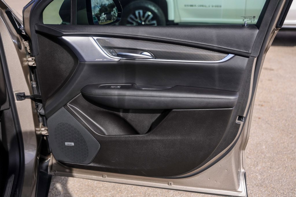 Used 2023 Cadillac XT5 Sportv w/ Technology Package image 30