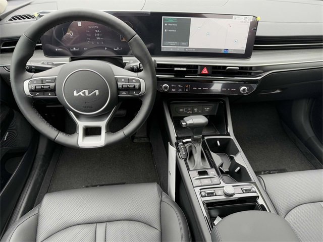 New 2025 Kia K5 EX image 2