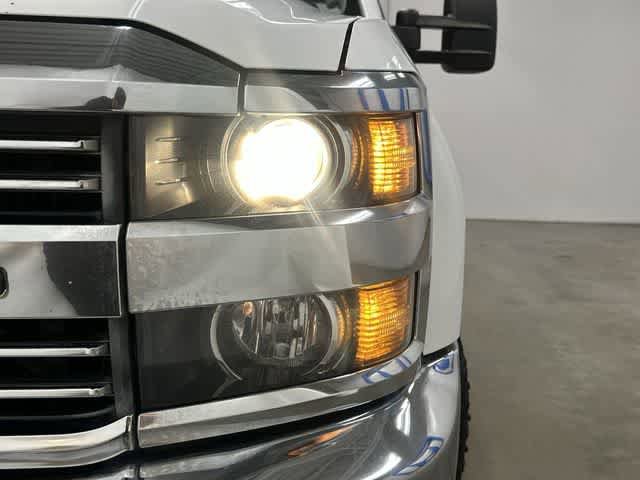 Used 2018 Chevrolet Silverado 2500 W/T AWD/4WD image 30