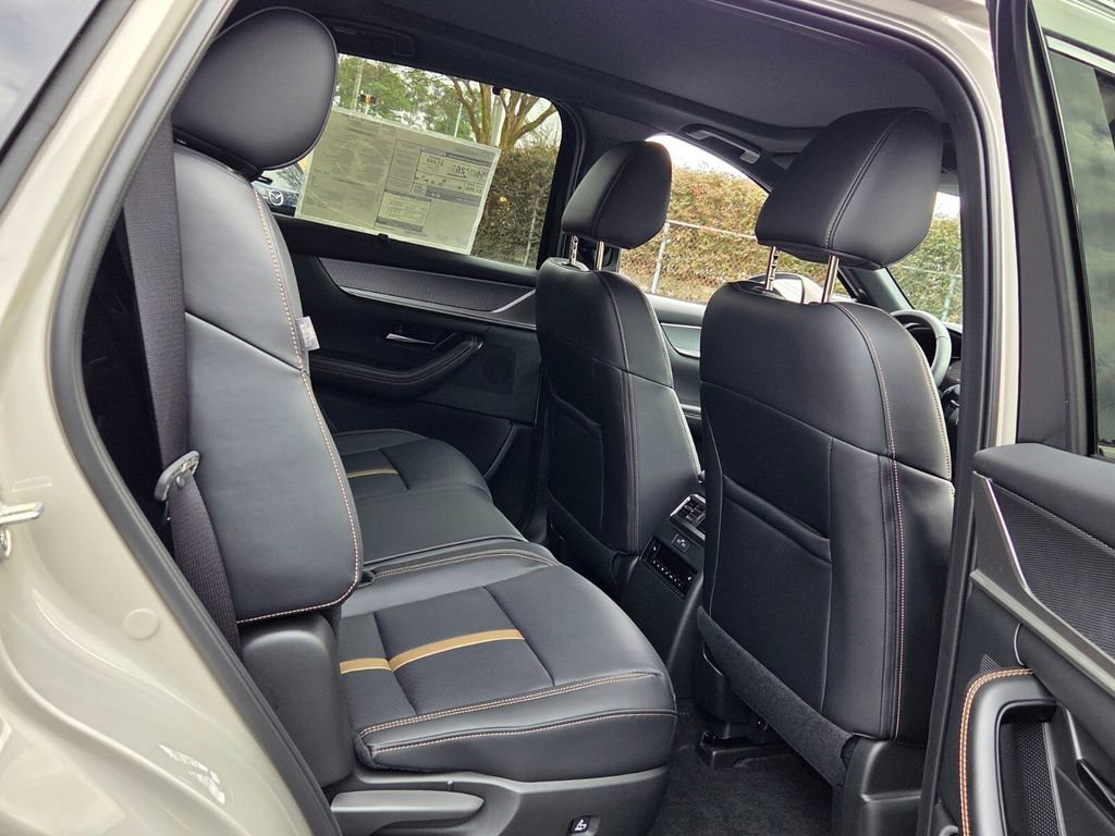 New 2026 MAZDA CX-90 Plug-In Hybrid w/ Premium Plus image 14