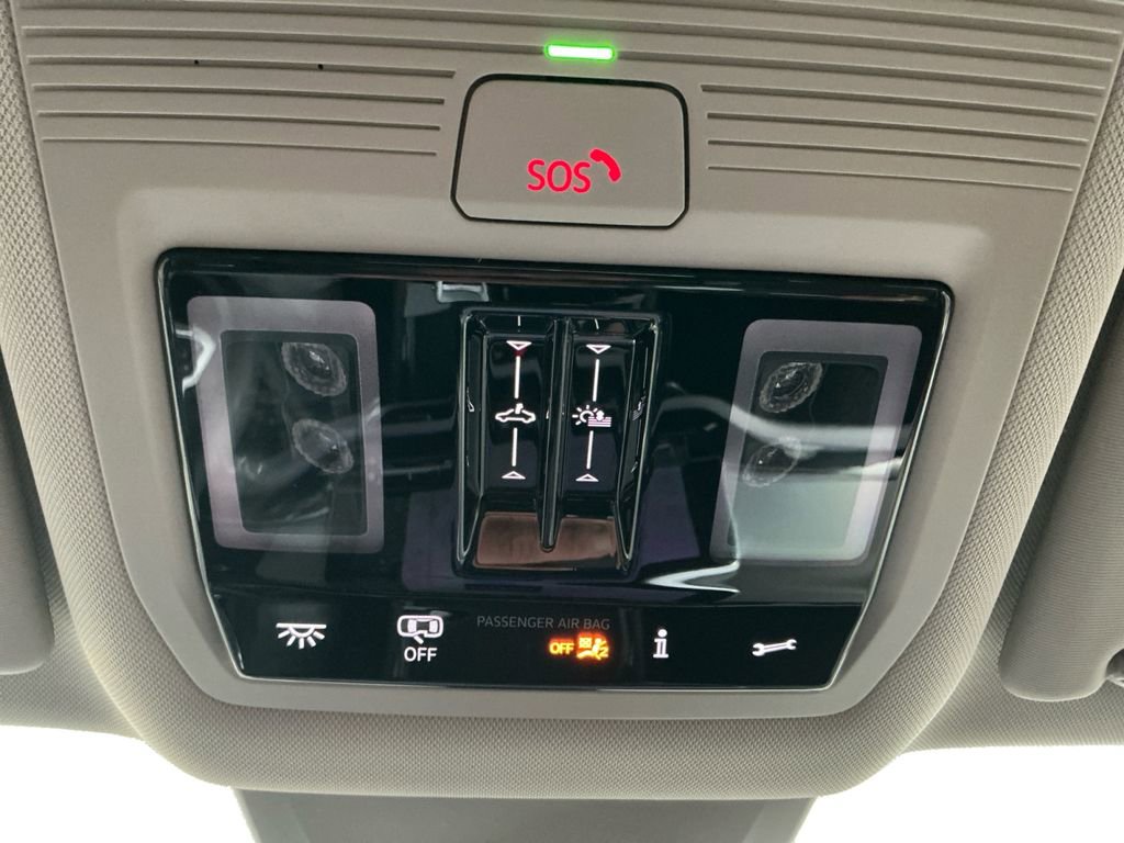 New 2026 Volkswagen Atlas Peak Edition image 25