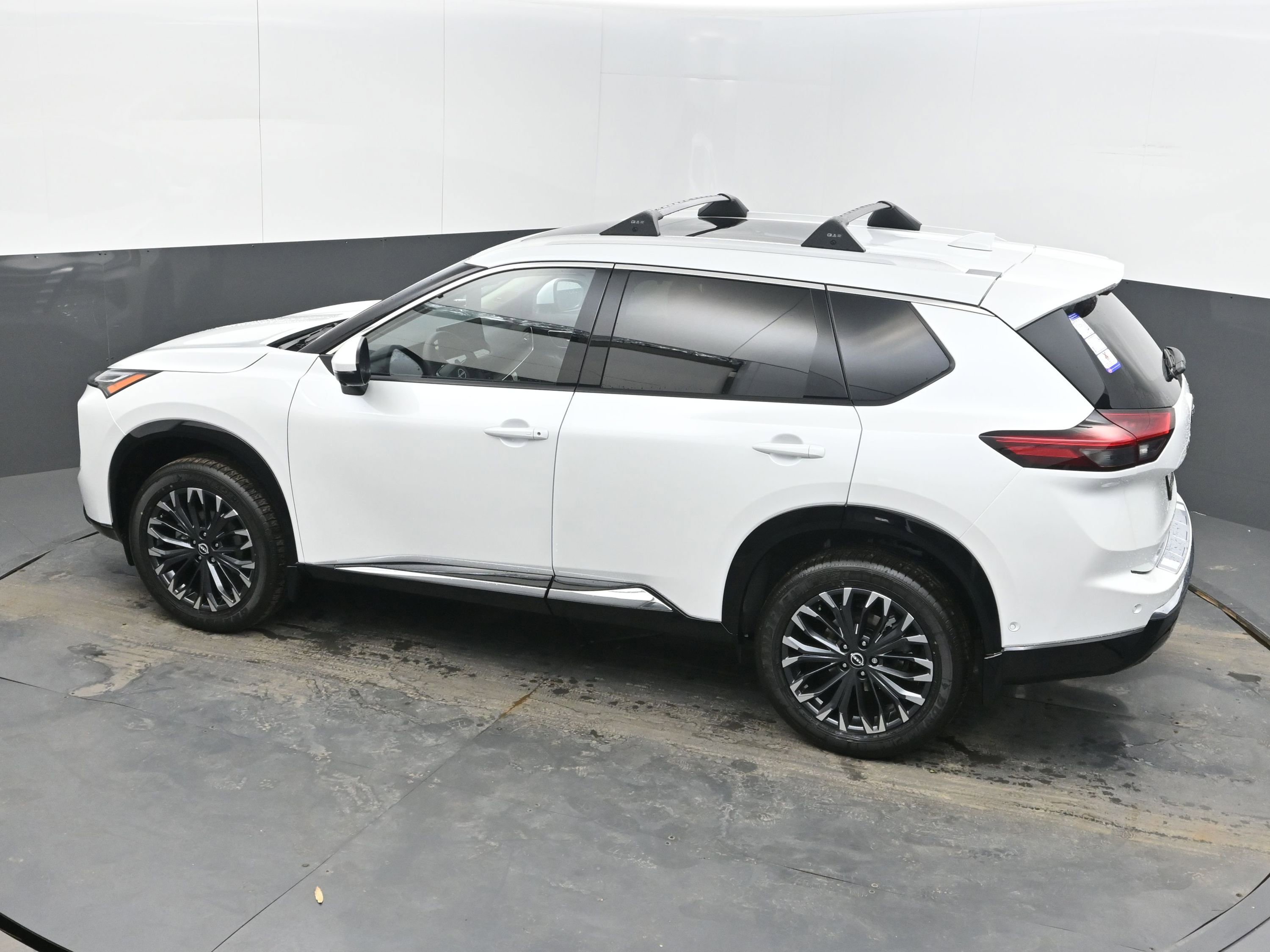 New 2026 Nissan Rogue Platinum w/ Platinum Premium Package image 32