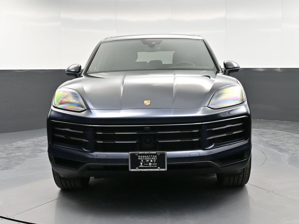 Certified 2025 Porsche Cayenne image 11