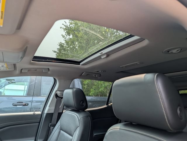 Used 2020 GMC Acadia SLT w/ Premium Package AWD/4WD image 5