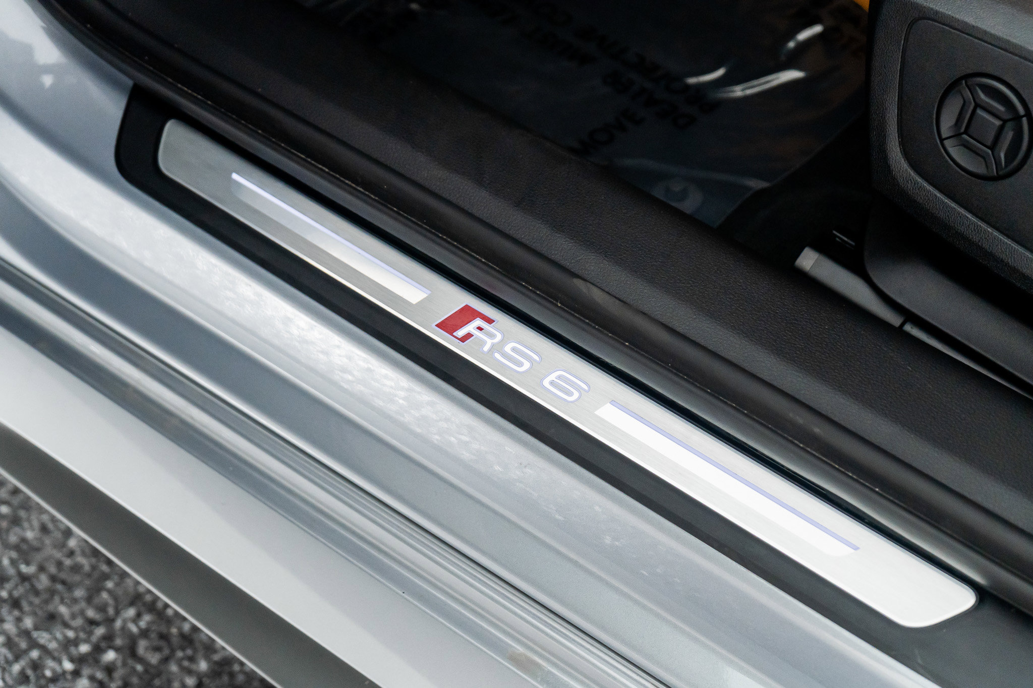 Used 2025 Audi RS 6 performance image 35