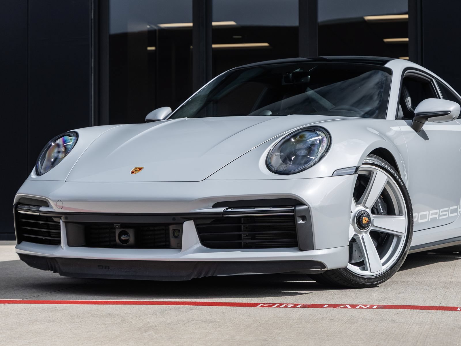 Certified 2025 Porsche 911 Turbo S AWD/4WD image 7
