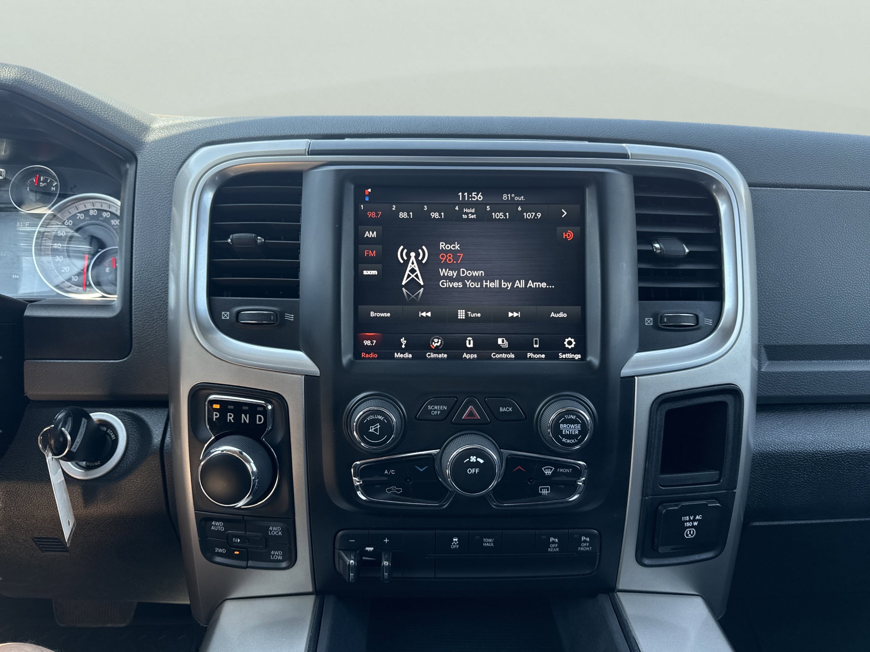 Used 2018 RAM 1500 Big Horn AWD/4WD image 18