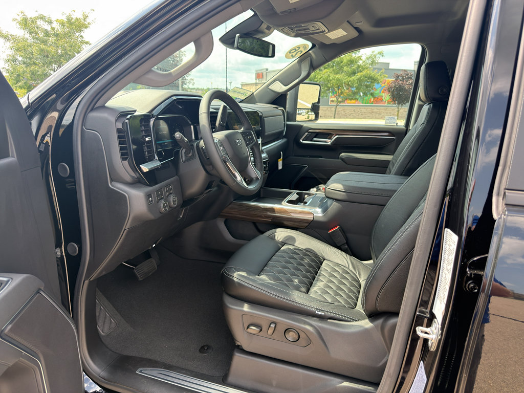 New 2026 Chevrolet Silverado 2500 LT w/ Trail Boss Package AWD/4WD image 14