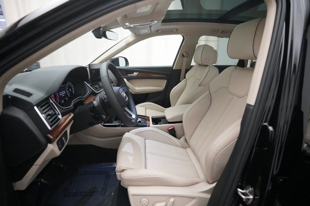 New 2025 Audi Q5 2.0T Premium Plus image 7