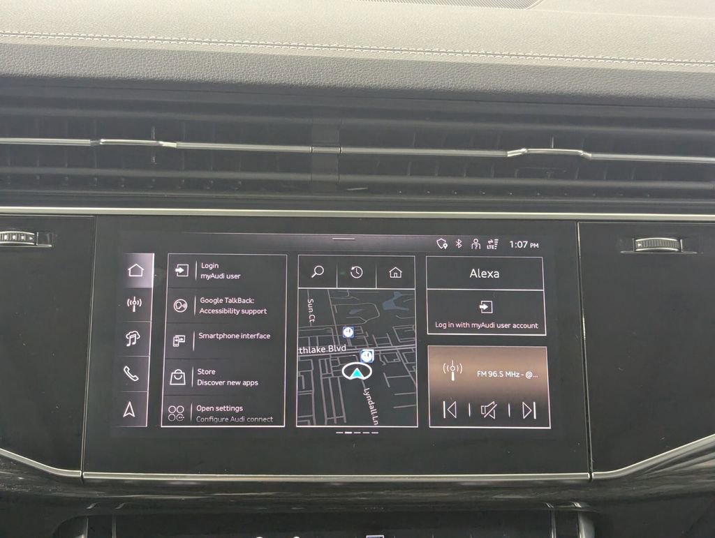 Used 2025 Audi Q7 3.0T Premium Plus image 19