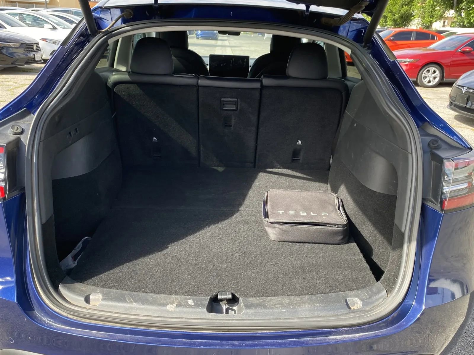 Used 2021 Tesla Model Y Long Range AWD/4WD image 8