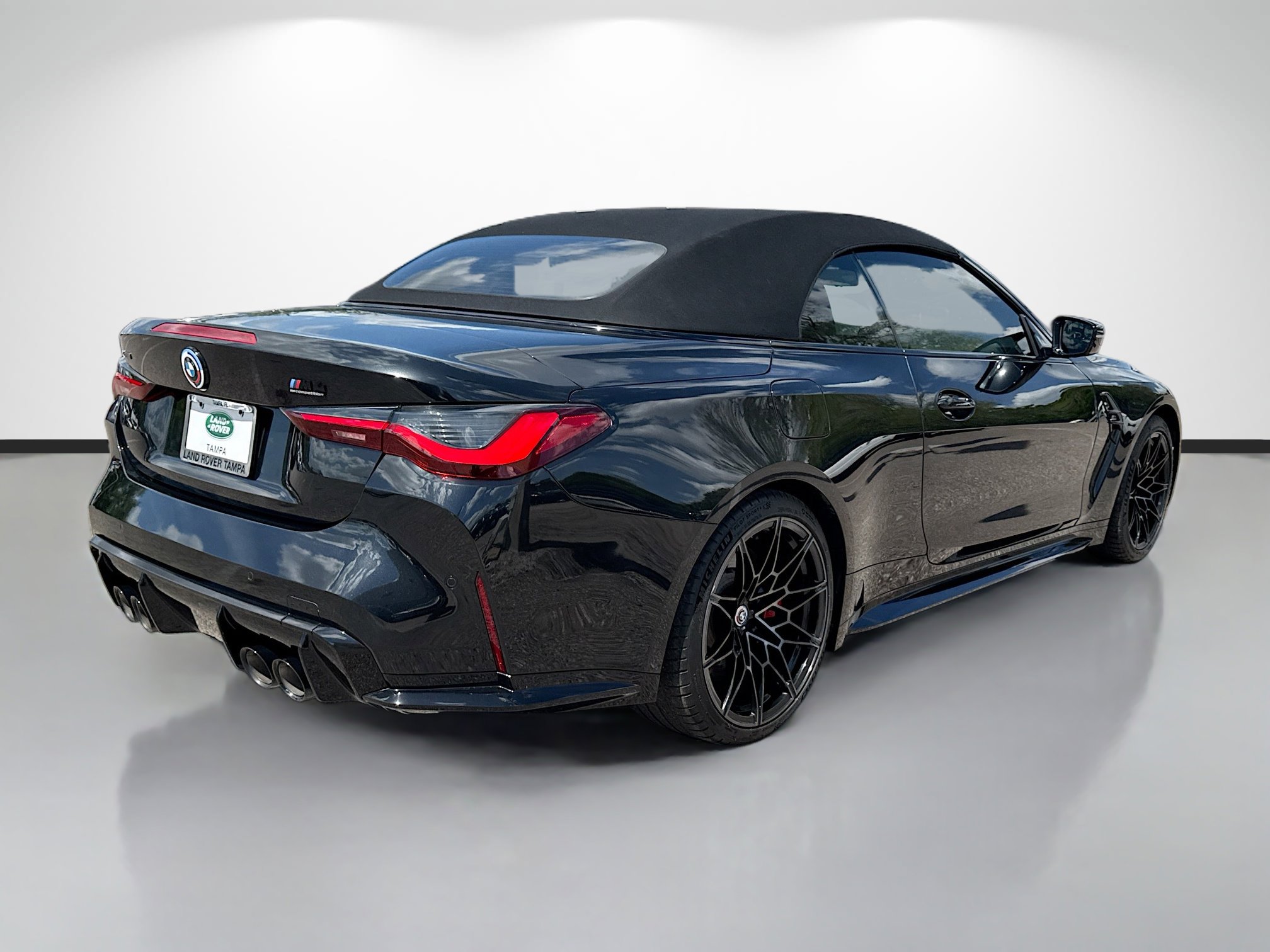 Used 2023 BMW M4 xDrive Competition image 5