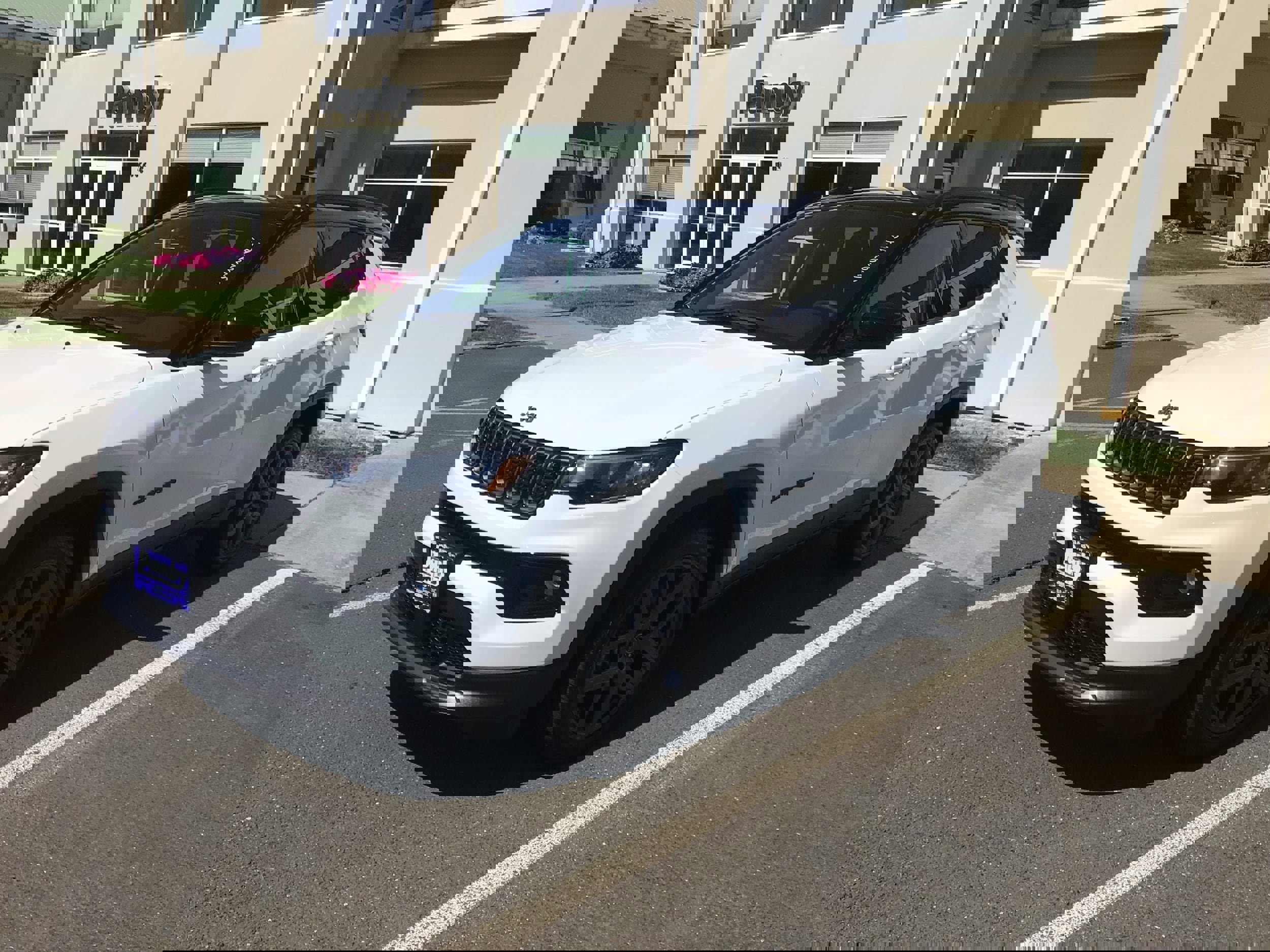 New 2025 Jeep Compass Limited w/ Sun & Sound Group image 3