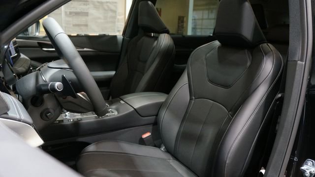 New 2026 INFINITI QX60 Luxe w/ Cargo Package image 9