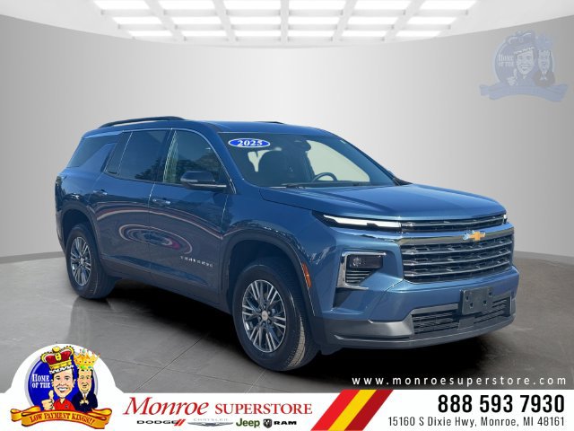 Used 2025 Chevrolet Traverse LT w/ LPO, Floor Liner Package