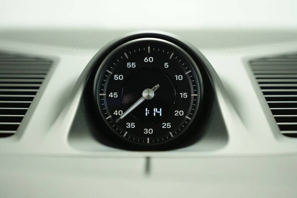 New 2026 Porsche Cayenne Coupe image 37