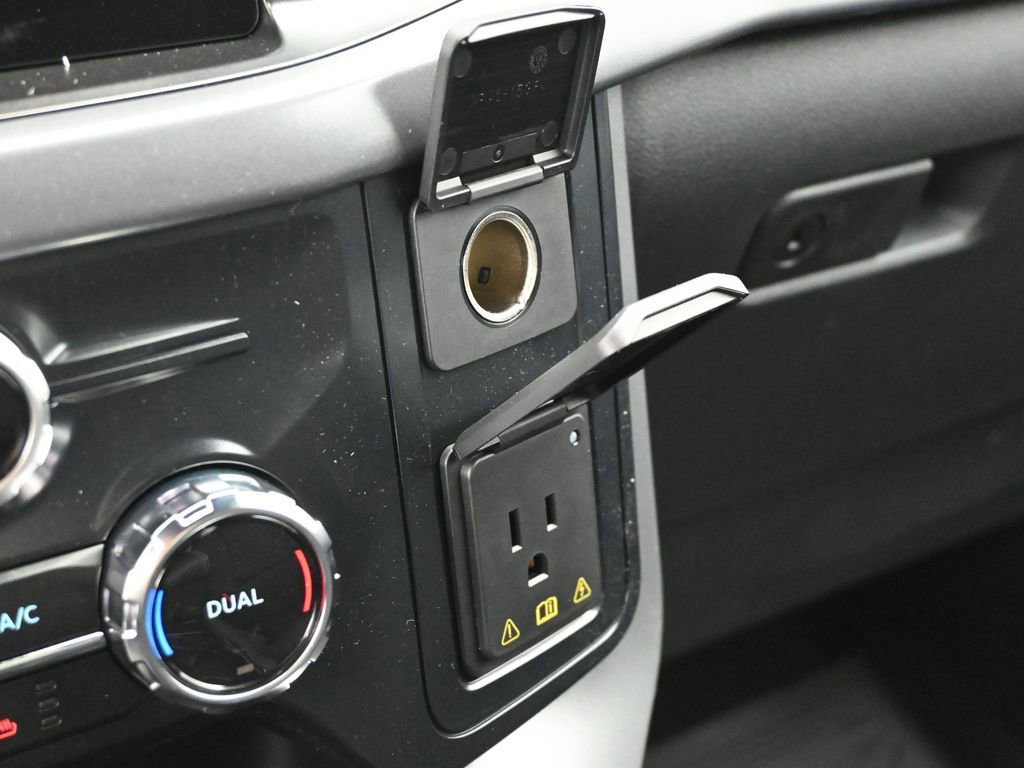 New 2026 Ford F150 XLT w/ Equipment Group 302A MID image 19