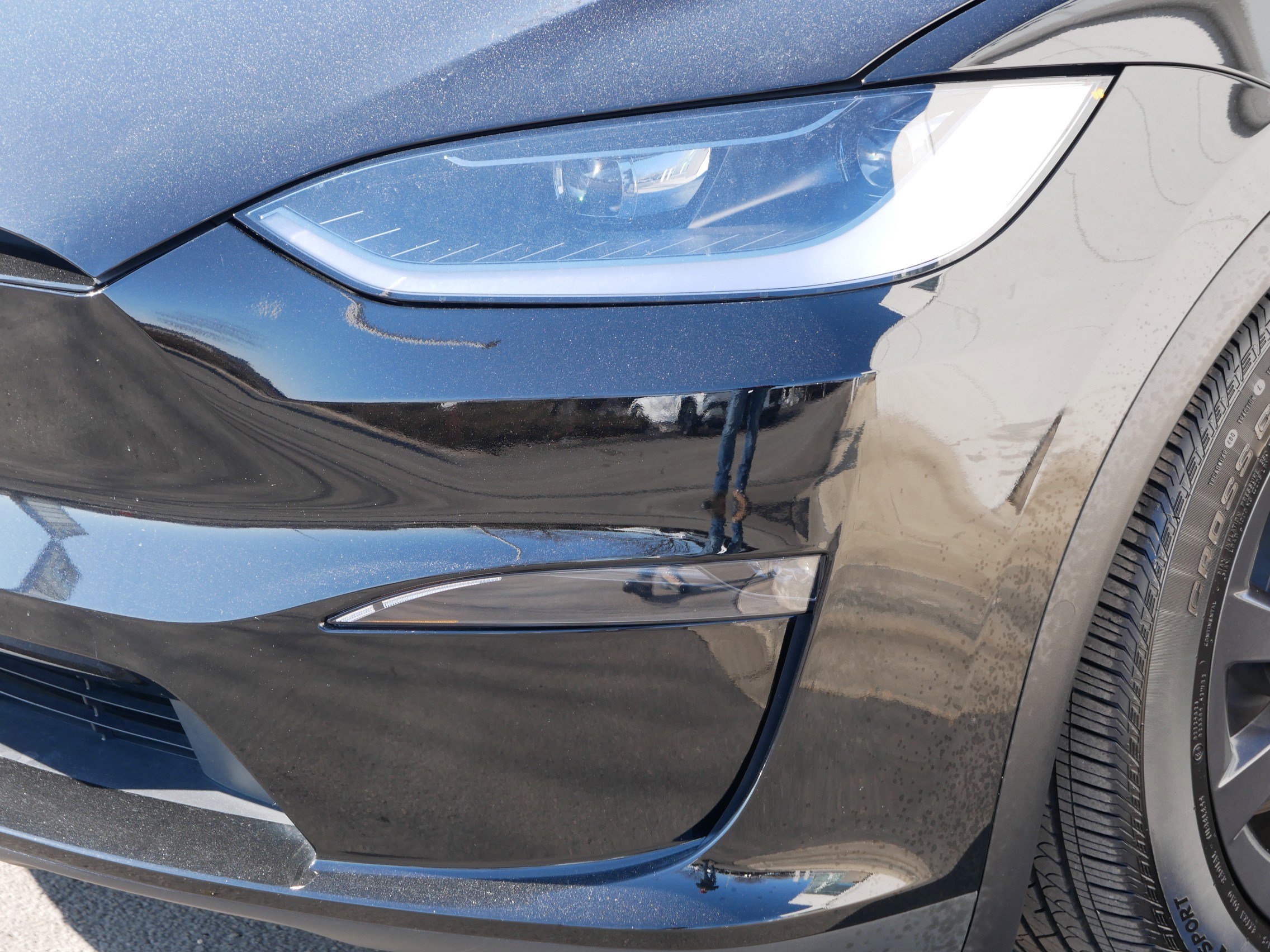 Used 2024 Tesla Model X image 16