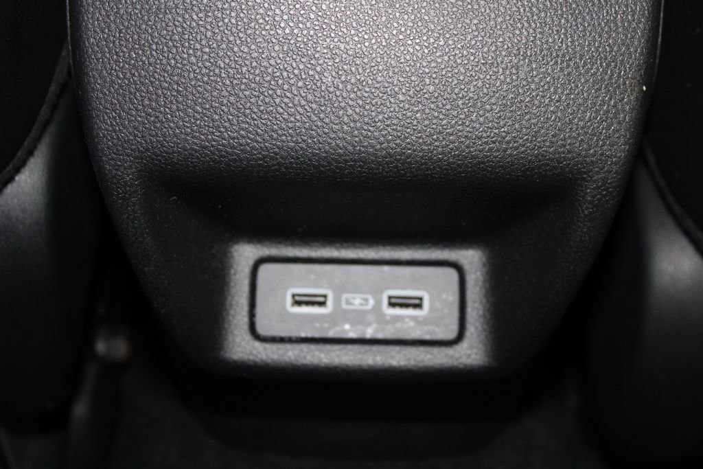 Used 2023 Honda Civic Touring image 19