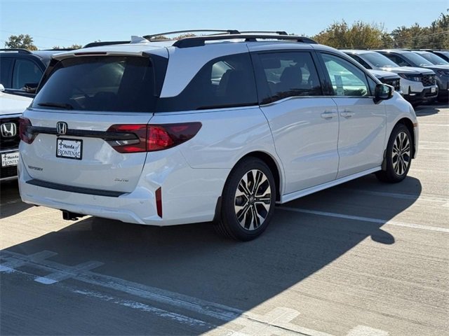New 2026 Honda Odyssey Elite image 3