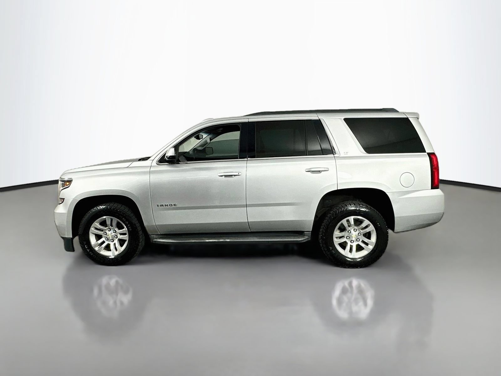 Used 2015 Chevrolet Tahoe LT AWD/4WD image 5