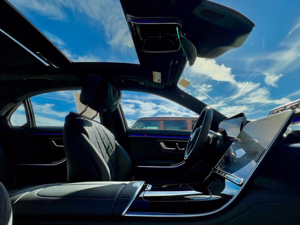 Certified 2025 Mercedes-Benz S 580 4MATIC Sedan image 16