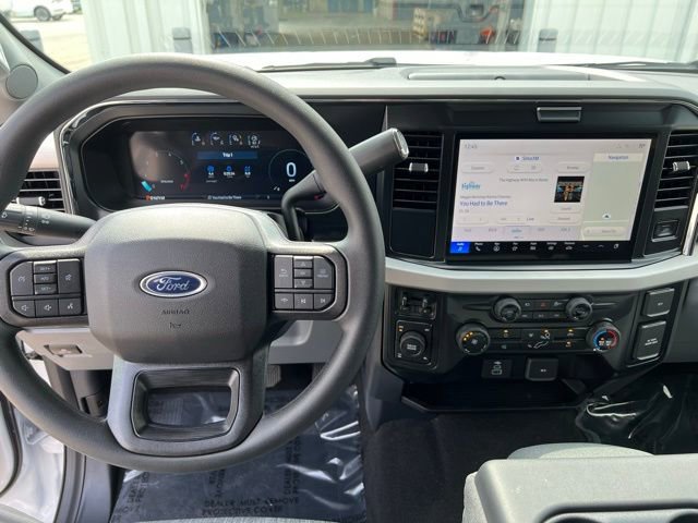 New 2026 Ford F250 4x4 Crew Cab Super Duty image 16