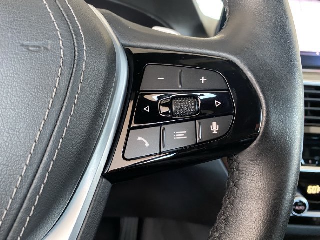 Used 2020 BMW 530i xDrive w/ Convenience Package AWD/4WD image 30