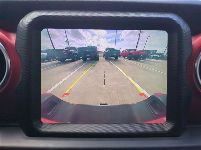 Used 2022 Jeep Gladiator Rubicon w/ LED Lighting Group image 14