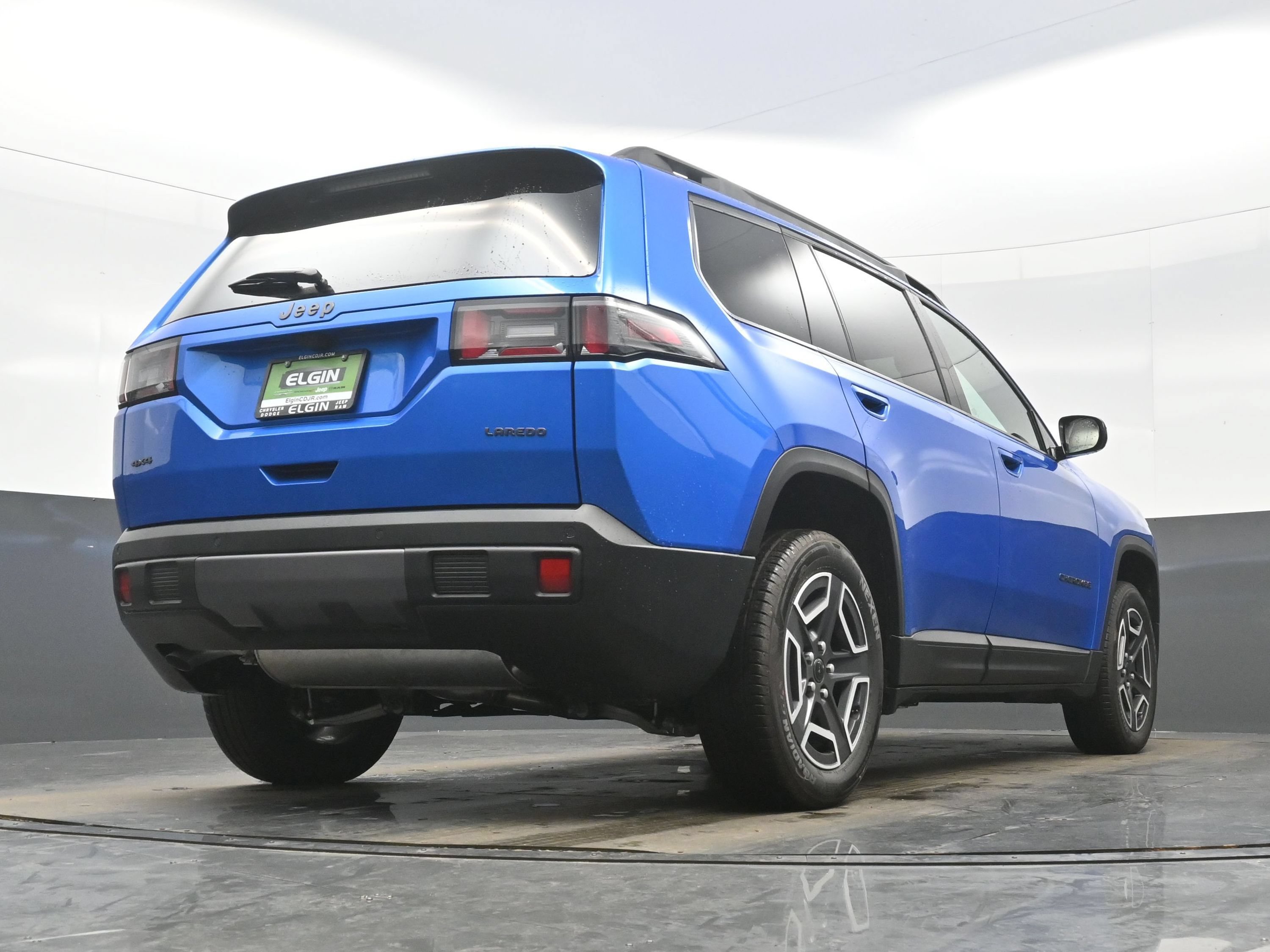 New 2026 Jeep Cherokee Laredo AWD/4WD image 18