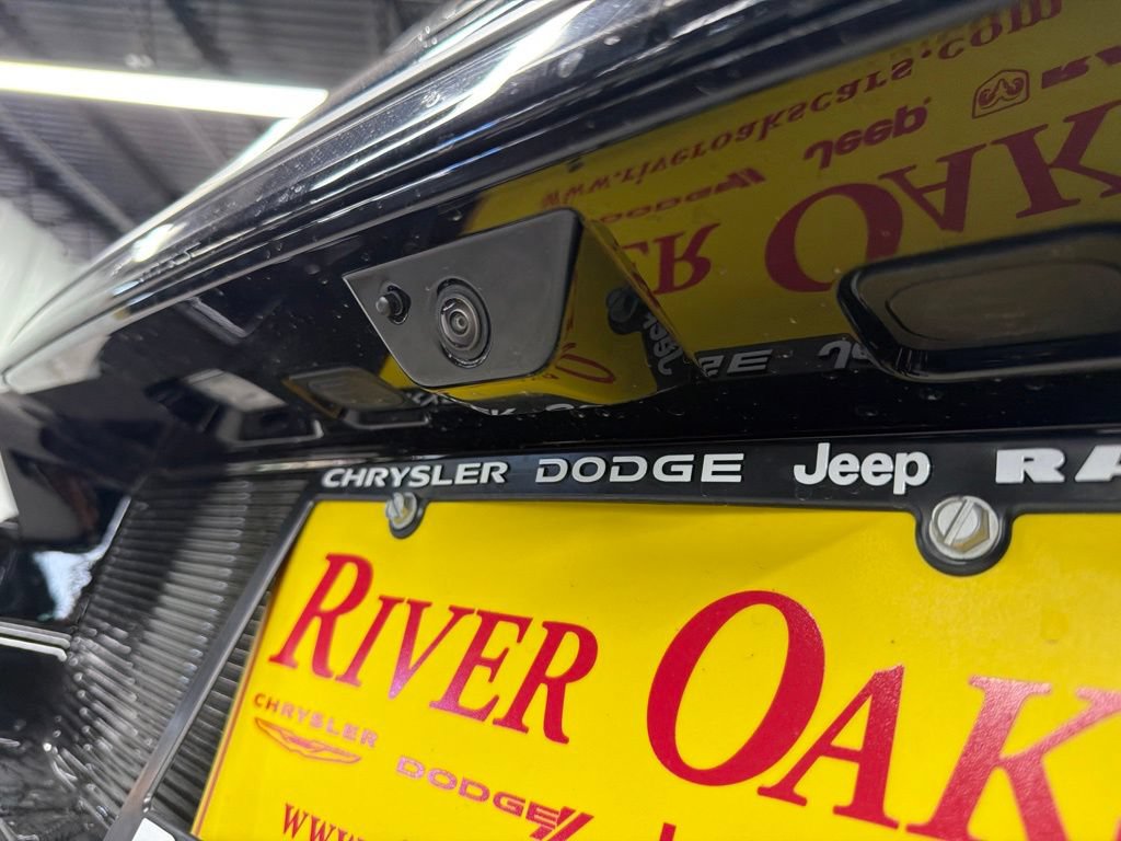 New 2026 Jeep Grand Wagoneer L Summit AWD/4WD image 6