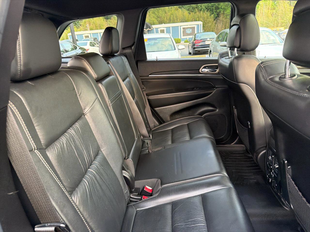 Used 2014 Jeep Grand Cherokee Limited AWD/4WD image 26