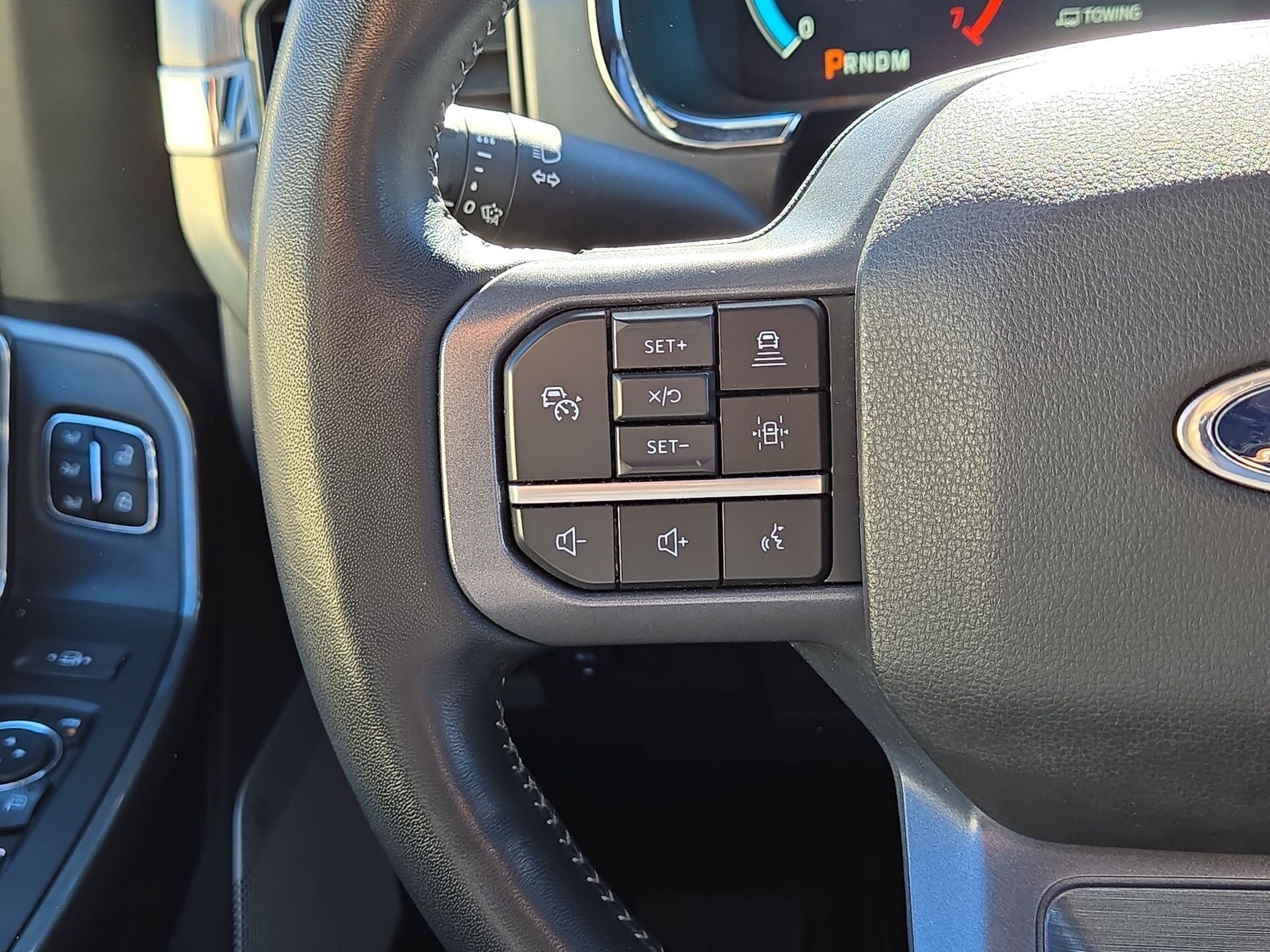 Used 2023 Ford F150 Lariat AWD/4WD image 21