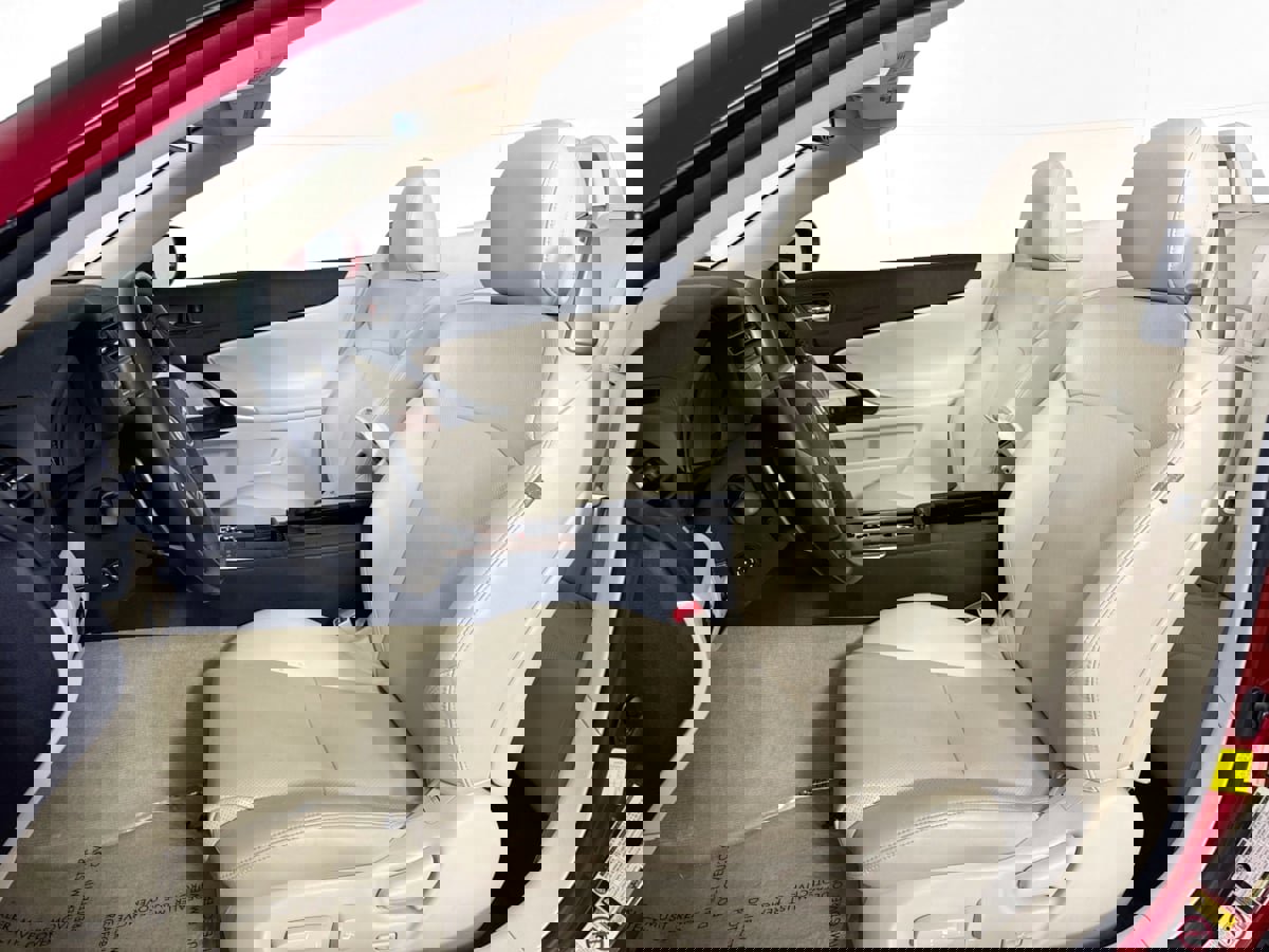 Used 2013 Lexus IS 250C image 24