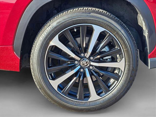 Used 2021 Toyota Highlander XSE image 29