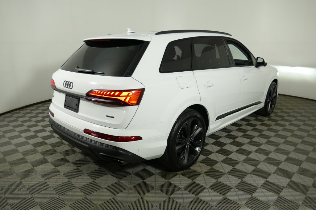 Certified 2026 Audi Q7 3.0T Premium Plus w/ Premium Plus Package AWD/4WD image 5