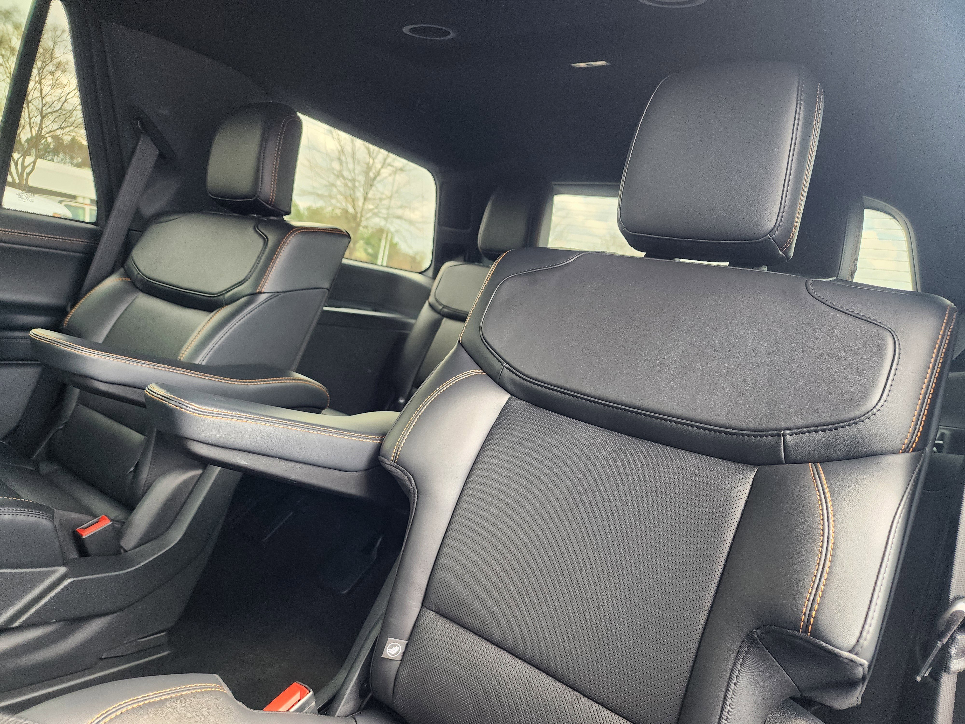 Used 2025 Ford Expedition Tremor image 12