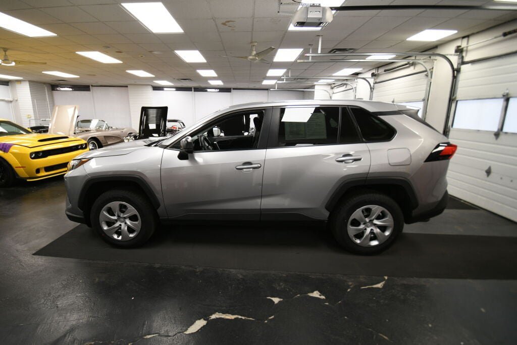 Certified 2025 Toyota RAV4 LE FWD image 4