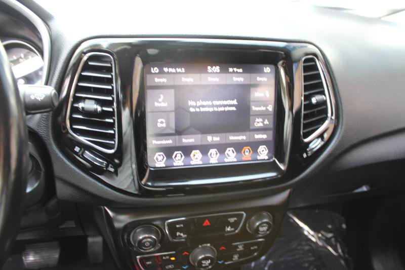 Used 2021 Jeep Compass Limited image 25